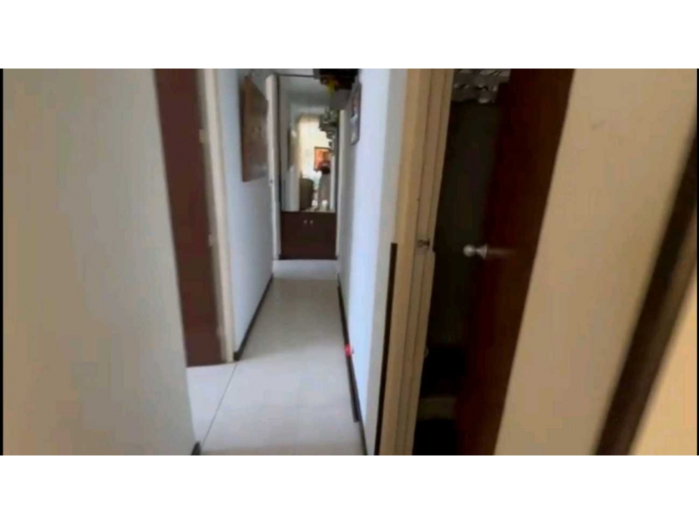 VENTA APARTAMENTO EN SANTA BÁRBARA NORTE CALI — foto 4