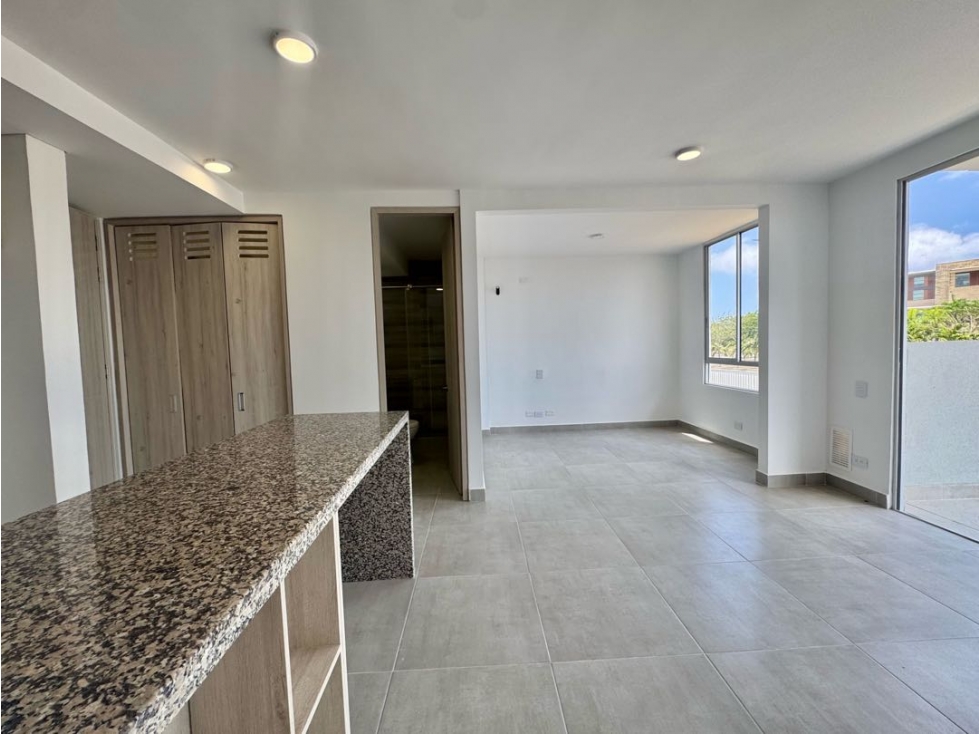 VENTA! Apartamento en Serena del mar para estrenar!