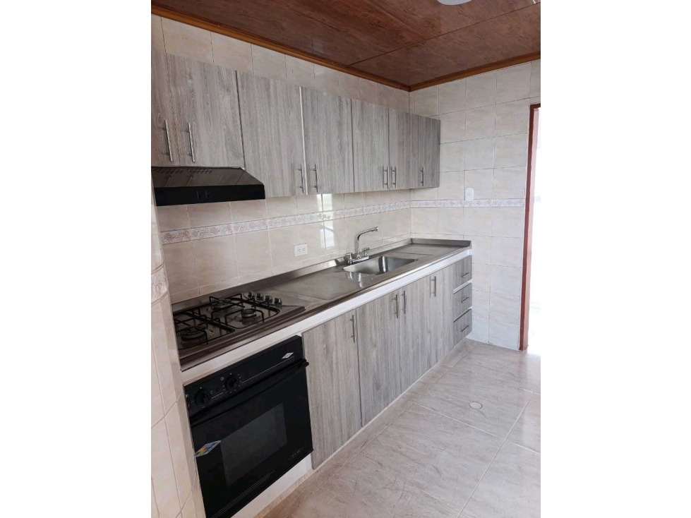 Venta apartamento en unidad Residencial barrio limonar 2da etapa Cali — foto 4