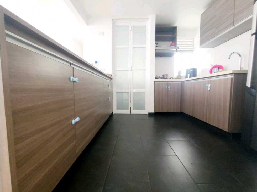 VENTA APARTAMENTO EN VALLE DEL LILI SUR DE CALI — foto 4