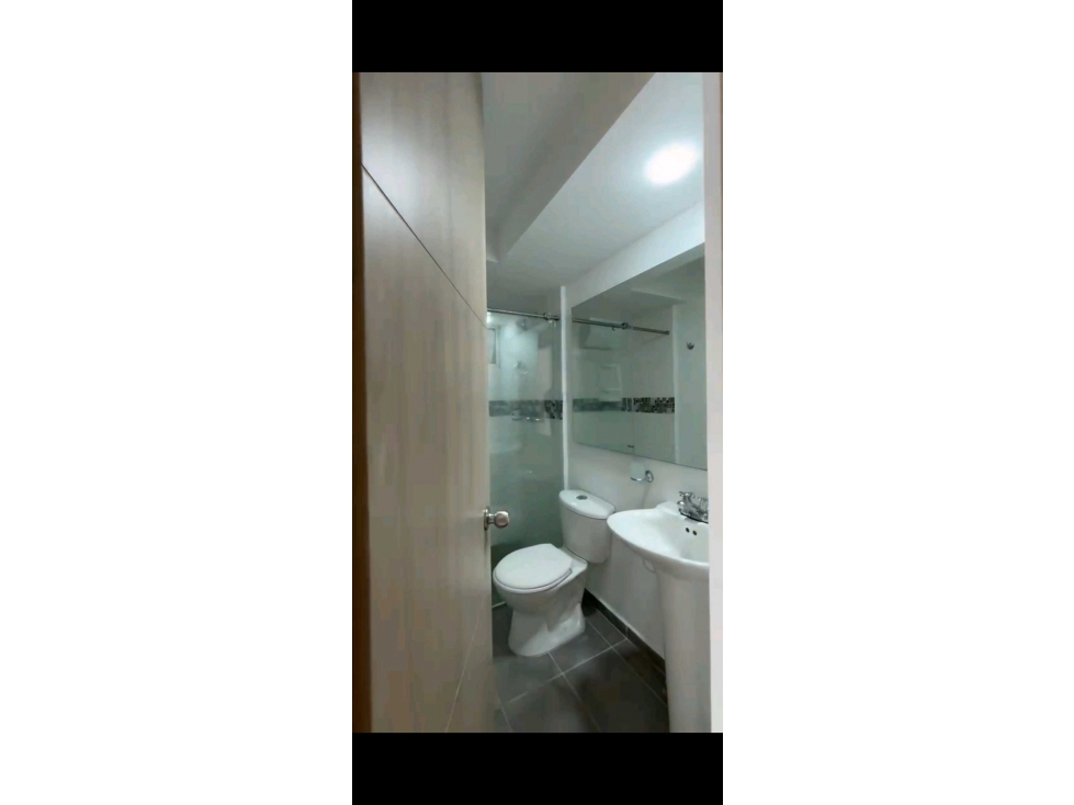 VENTA APARTAMENTO EN VALLE DEL LILI SUR DE CALI — foto 4