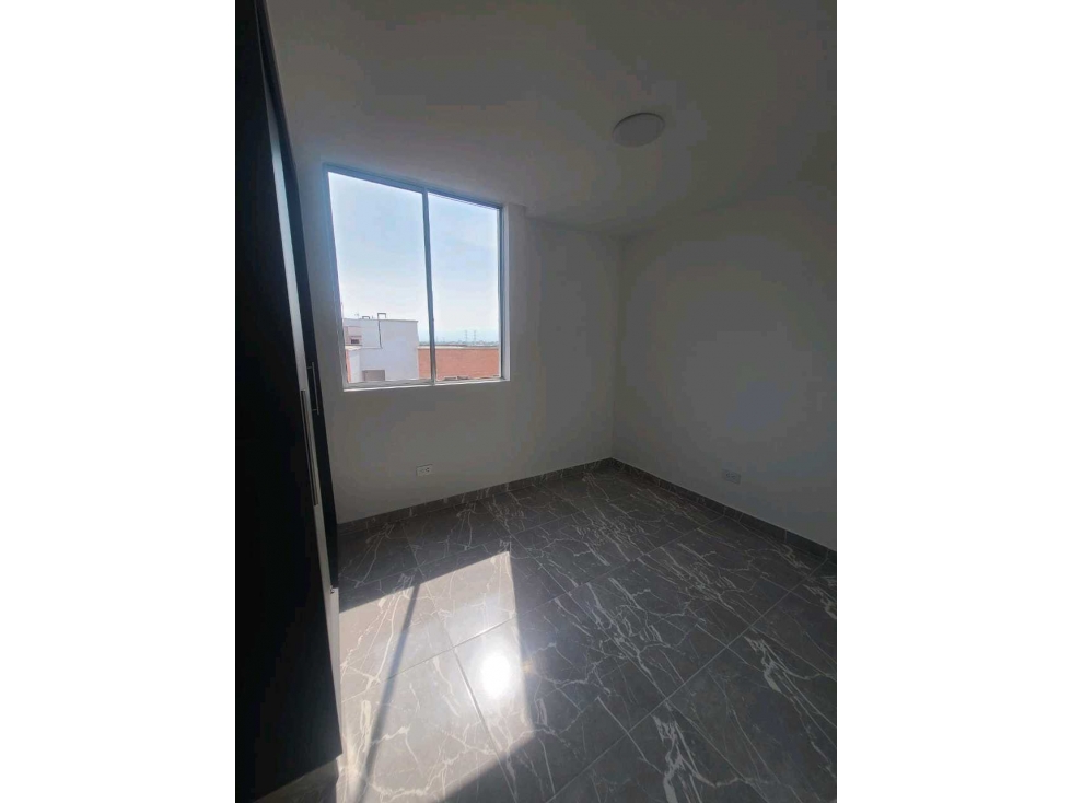 VENTA APARTAMENTO EN VALLE DEL LILI SUR DE CALI — foto 4
