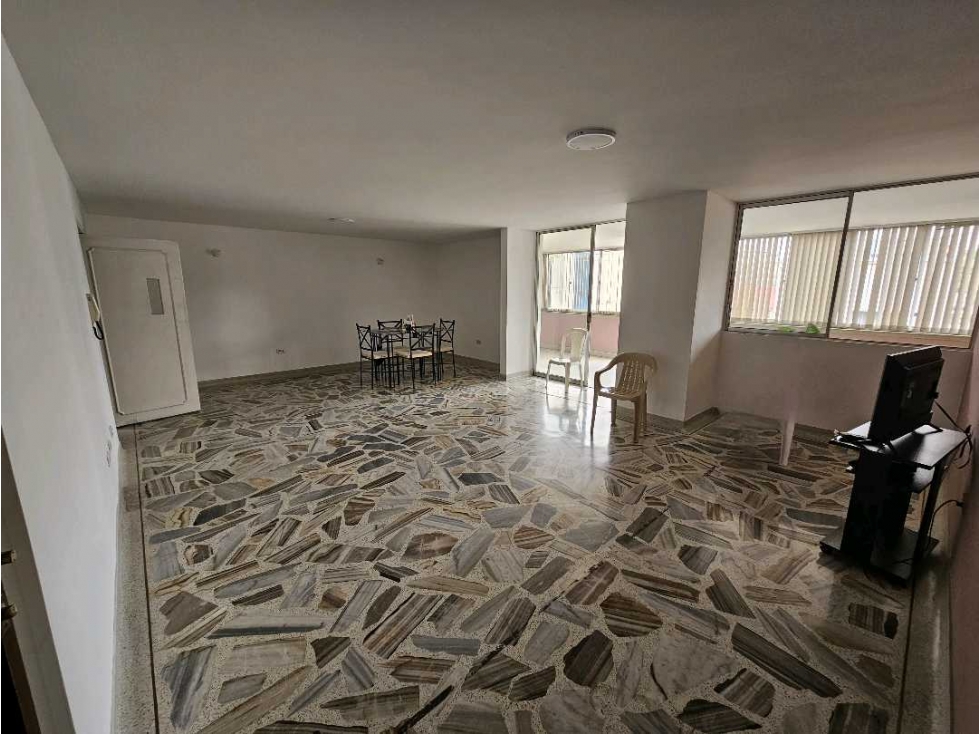 VENTA APARTAMENTO EN VERSALLES CALI NORTE