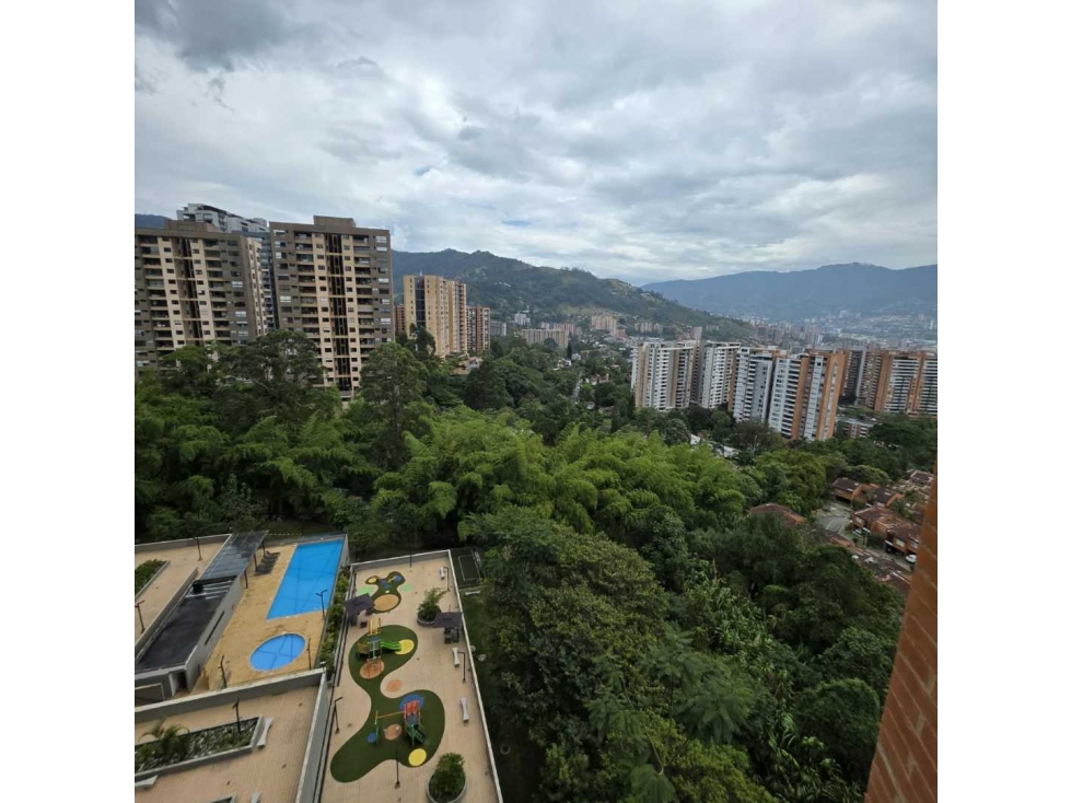 VENTA APARTAMENTO ENTRE LOMA BRUJAS Y ESCOBERO UNIDAD COMPLETA.