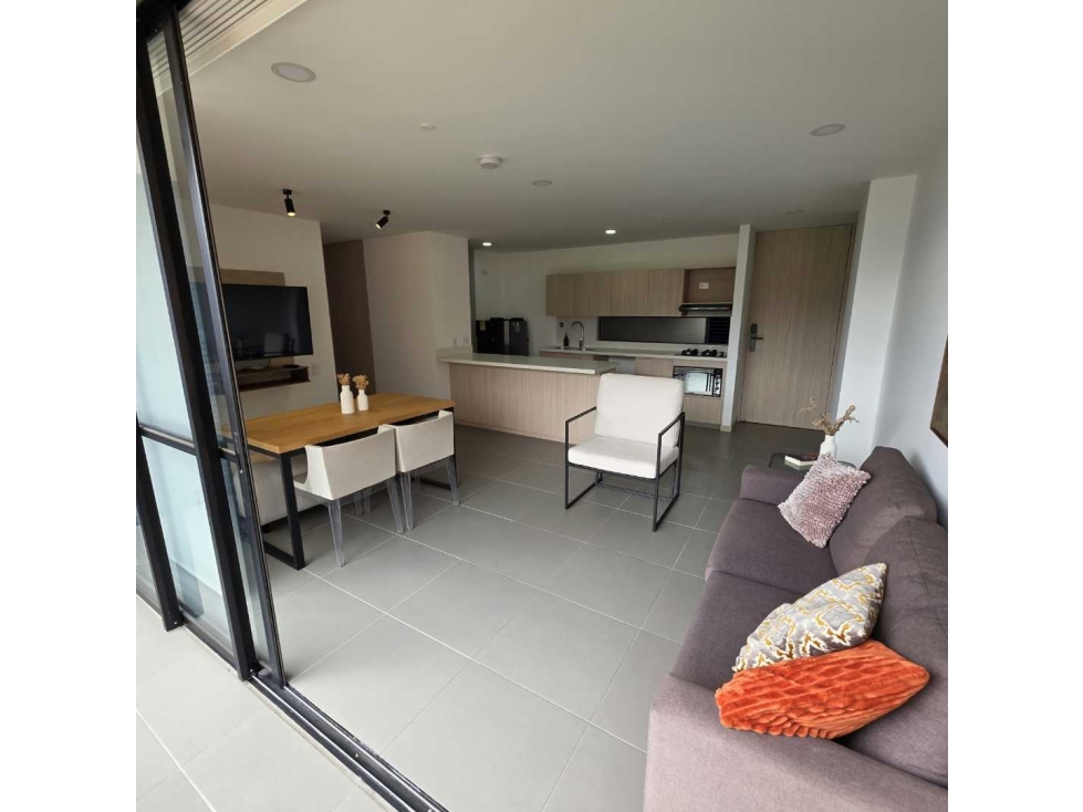 VENTA APARTAMENTO ENTRE LOMA BRUJAS Y ESCOBERO UNIDAD COMPLETA. — foto 3