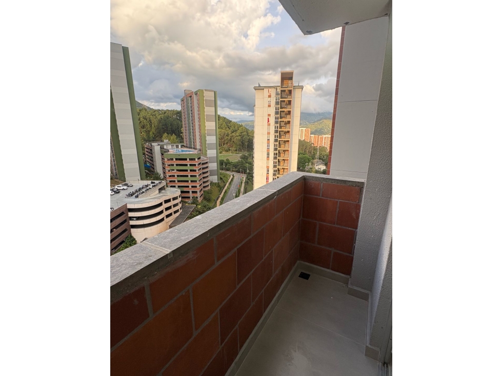 Venta apartamento entrecerros 56 mtr2. Bello niquia — foto 2