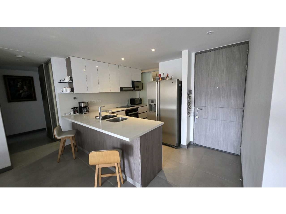 VENTA DE APARTAMENTO EN ENVIGADO - AVENIDA POBLADO — foto 5