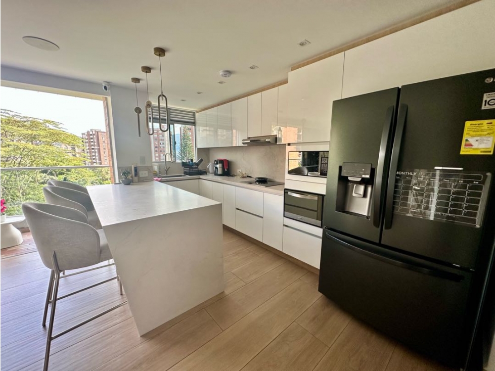 VENTA APARTAMENTO ENVIGADO CERCA TERRACINA-TRANVERSAL INTERMEDIA-90Mt2 — foto 2