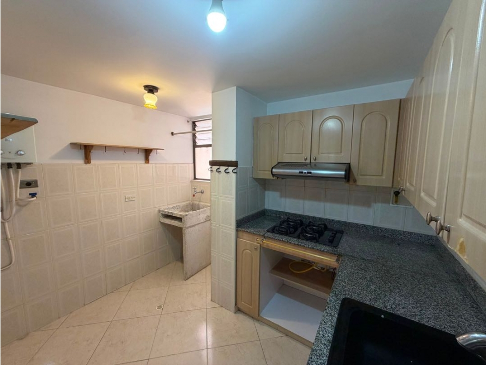 Venta apartamento ENVIGADO- Complex las Vegas y museo Otra parte — foto 2