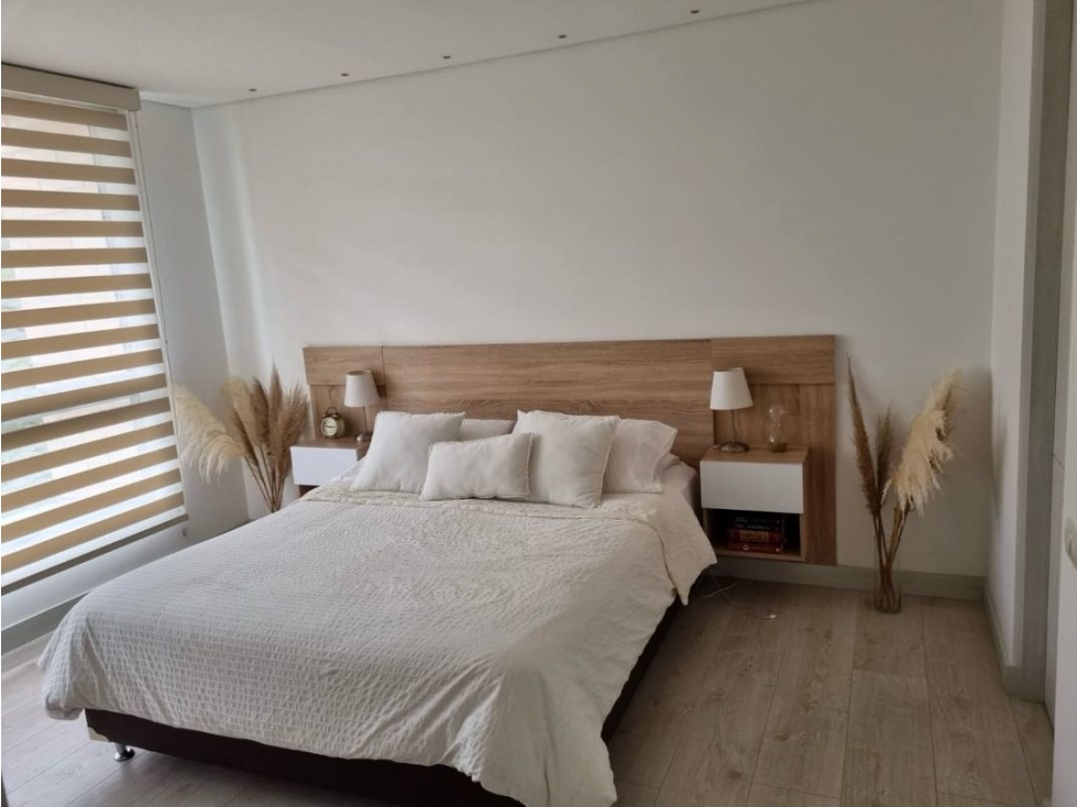 Venta apartamento. Envigado, Cumbres. Unidad completa. — foto 3