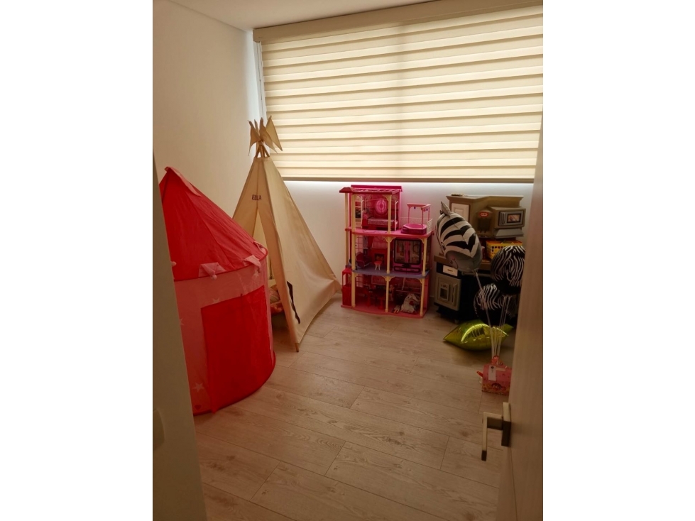 Venta apartamento. Envigado, Cumbres. Unidad completa. — foto 6
