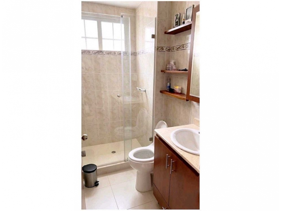 VENTA apartamento ENVIGADO EL PORTAL AV. VEGAS EDIFICIO CON PQ Y ÚTIL — foto 5