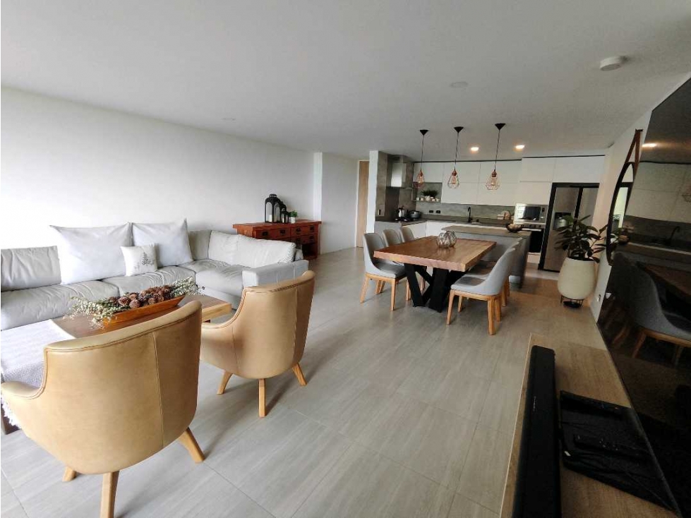 Venta apartamento Envigado Las Brujas 182m2