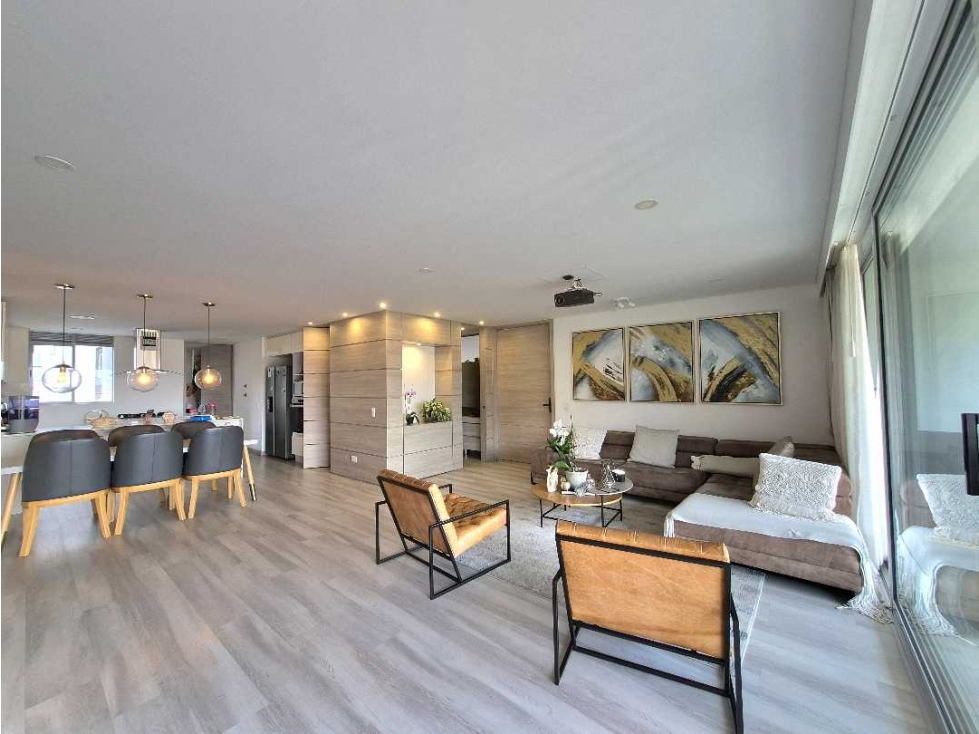 VENTA APARTAMENTO ENVIGADO LOMA DE LAS BRUJAS - VISTA A CIUDAD — foto 2