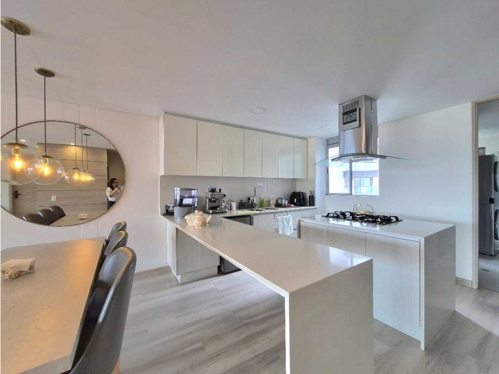 VENTA APARTAMENTO ENVIGADO LOMA DE LAS BRUJAS - VISTA A CIUDAD — foto 6