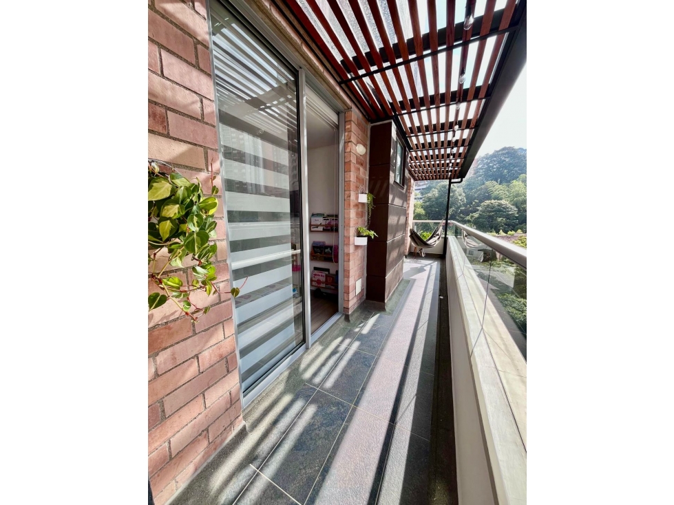 Venta apartamento Envigado Loma Los Mesa — foto 3