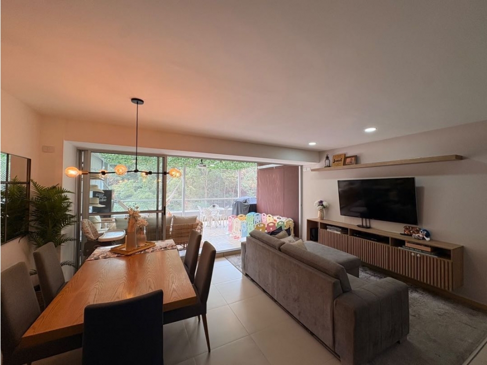 Venta apartamento envigado loma de las brujas — foto 2
