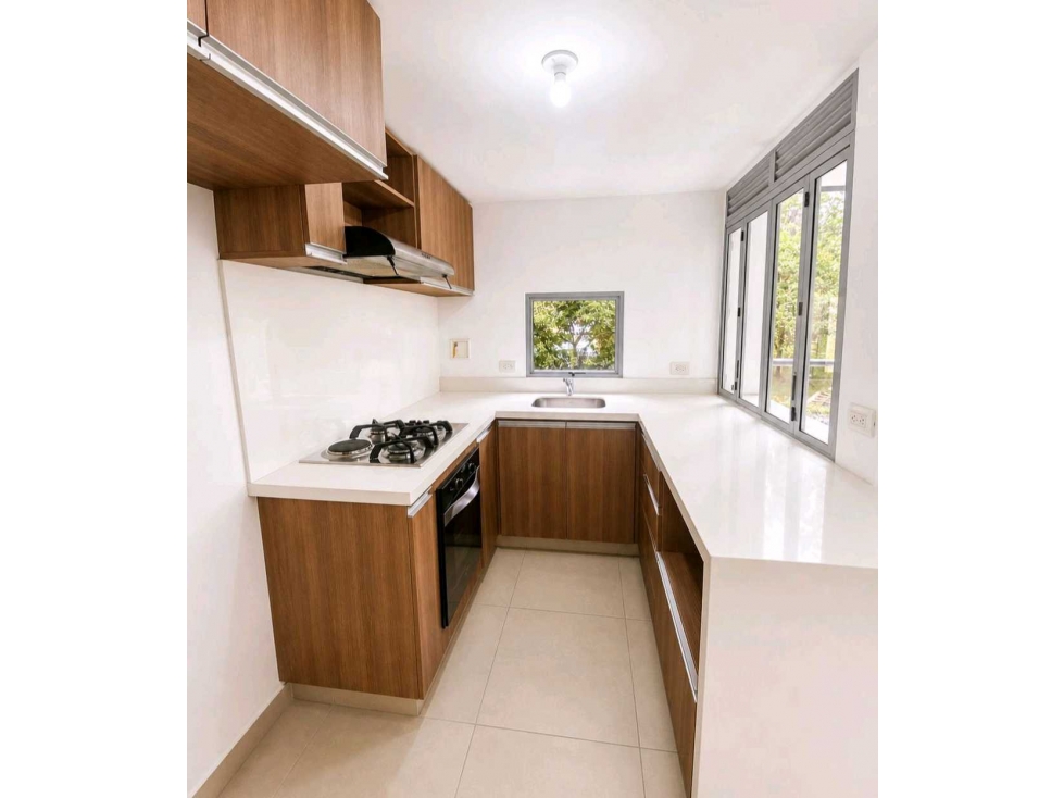 VENTA APARTAMENTO ENVIGADO SOLO POR INVERSIÓN, ESTA RENTANDO