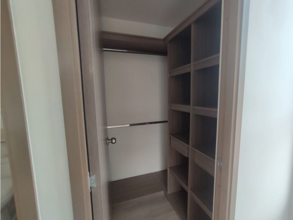 VENTA APARTAMENTO ENVIGADO - SECTOR SEÑORIAL - 5
