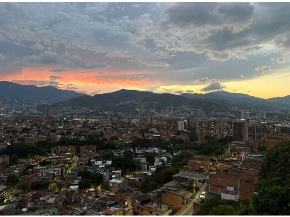 VENTA APARTAMENTO ENVIGADO SECTOR MANUEL URIBE ANGEL — foto 4