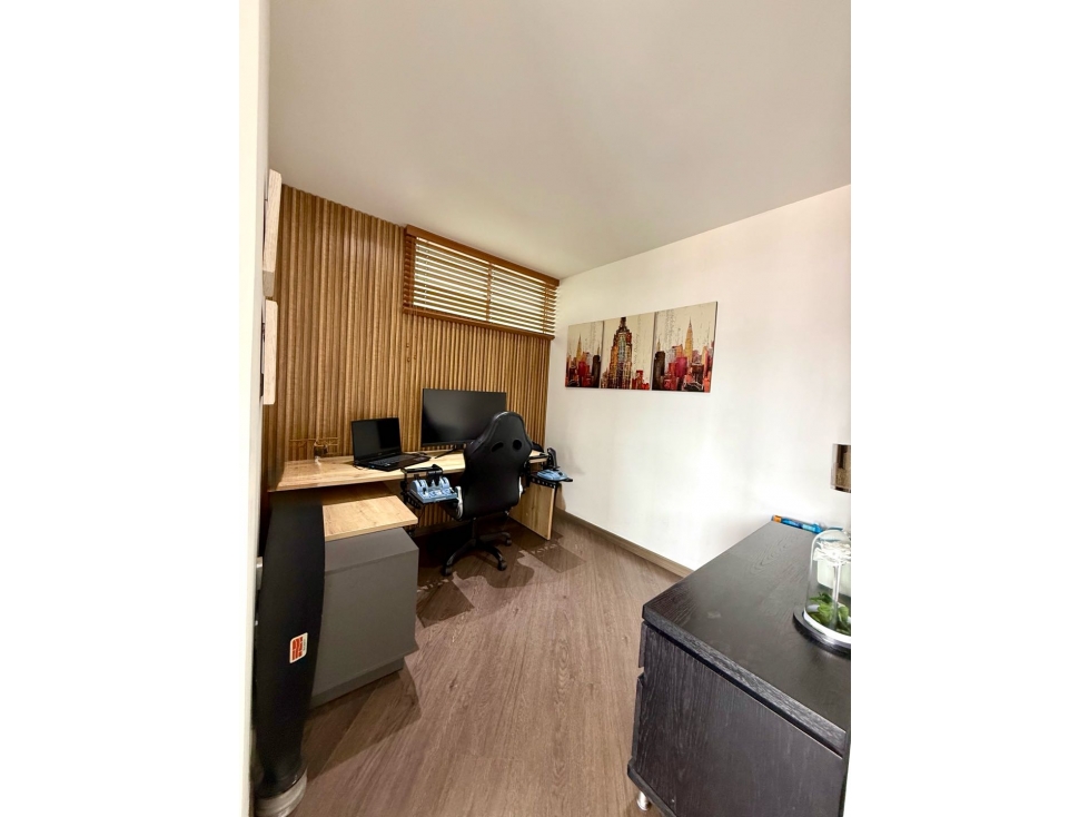 VENTA APARTAMENTO ESQUINERO DE 147 M² VISTA PRIVILEGIADA COLINA — foto 2