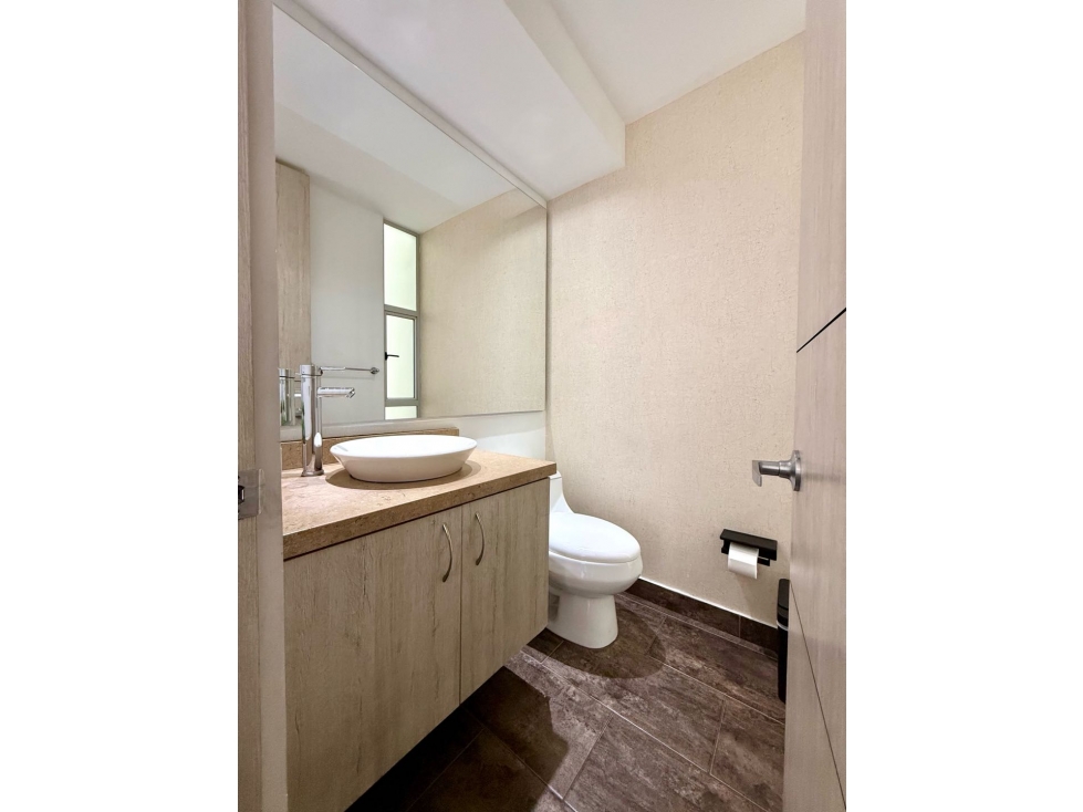 VENTA APARTAMENTO ESQUINERO DE 147 M² VISTA PRIVILEGIADA COLINA — foto 4