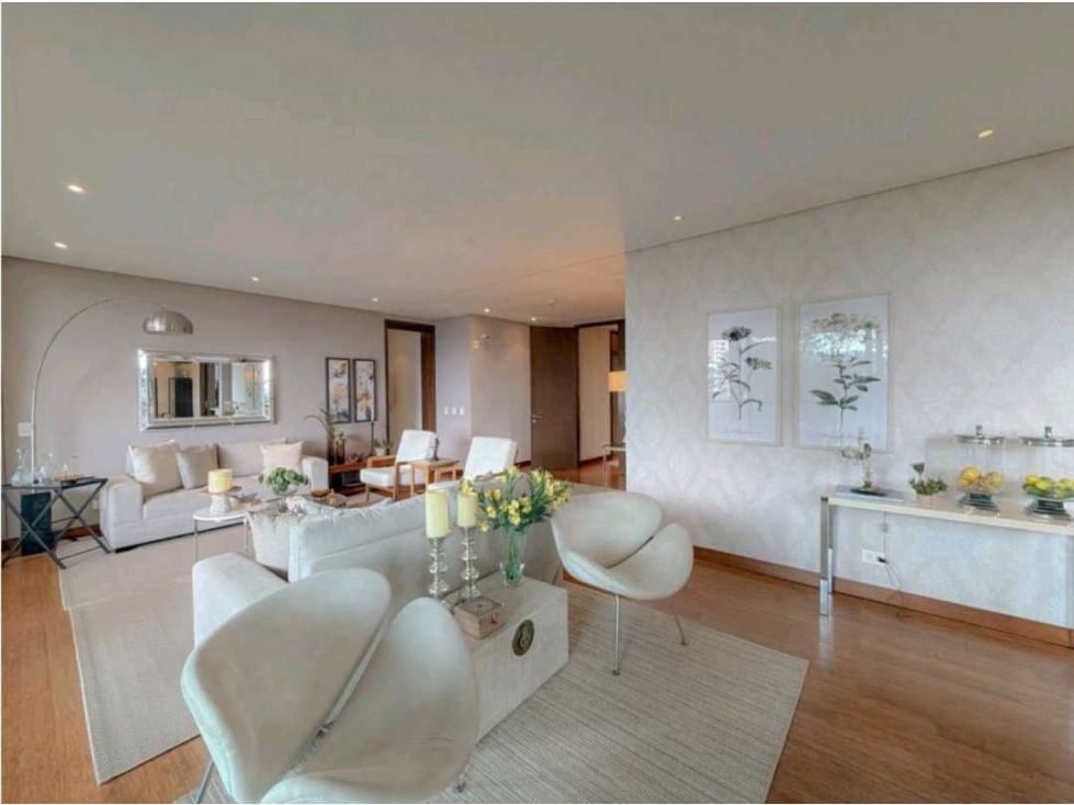 VENTA APARTAMENTO EXCLUSIVO EN EL POBLADO LOS BALSOS CERCA A ISA — foto 4