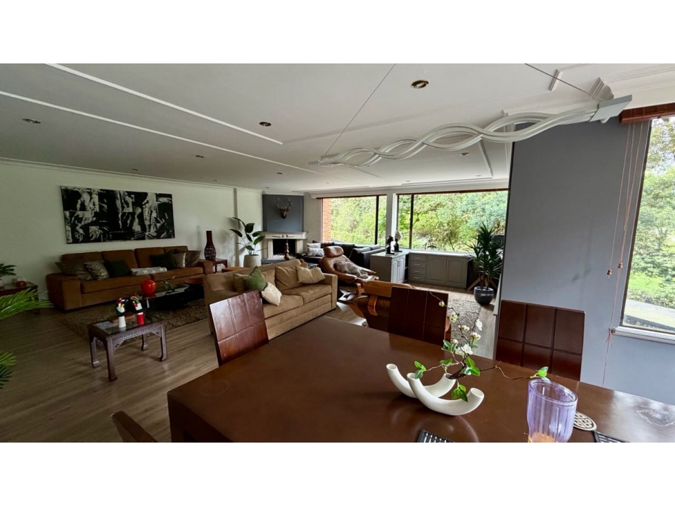 VENTA Apartamento 230m2 Exterior esquinero 4H/5B/2G Vista CountryClub — foto 2