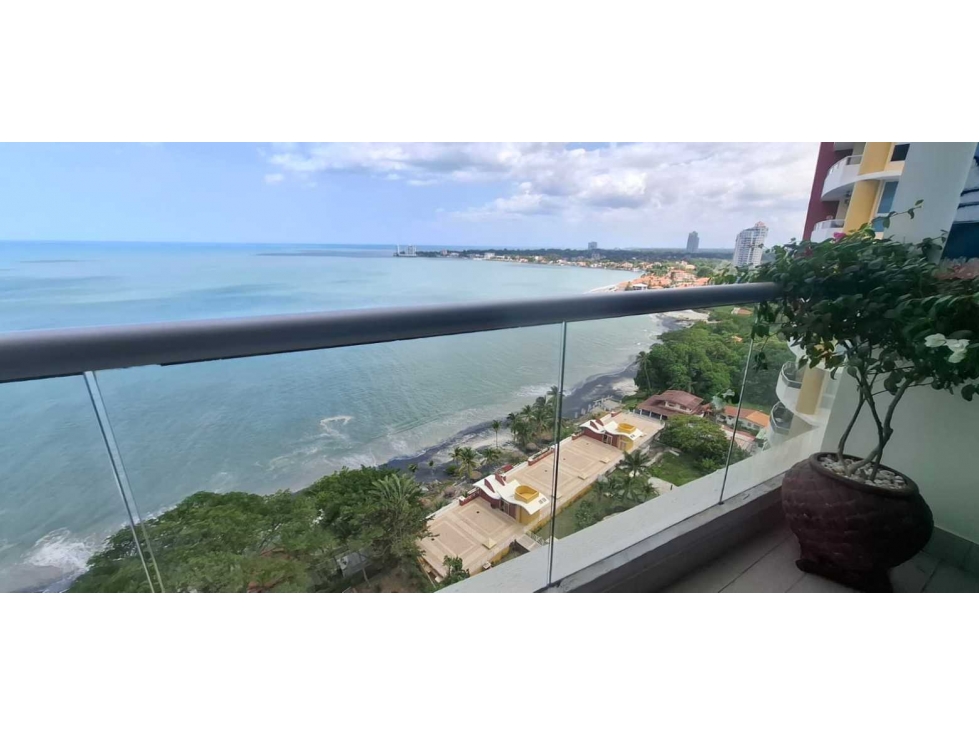 VENTA APARTAMENTO GORGONA PH BAHIA VISTA AL MAR BALCON 128M2 AMOB. JJ — foto 4
