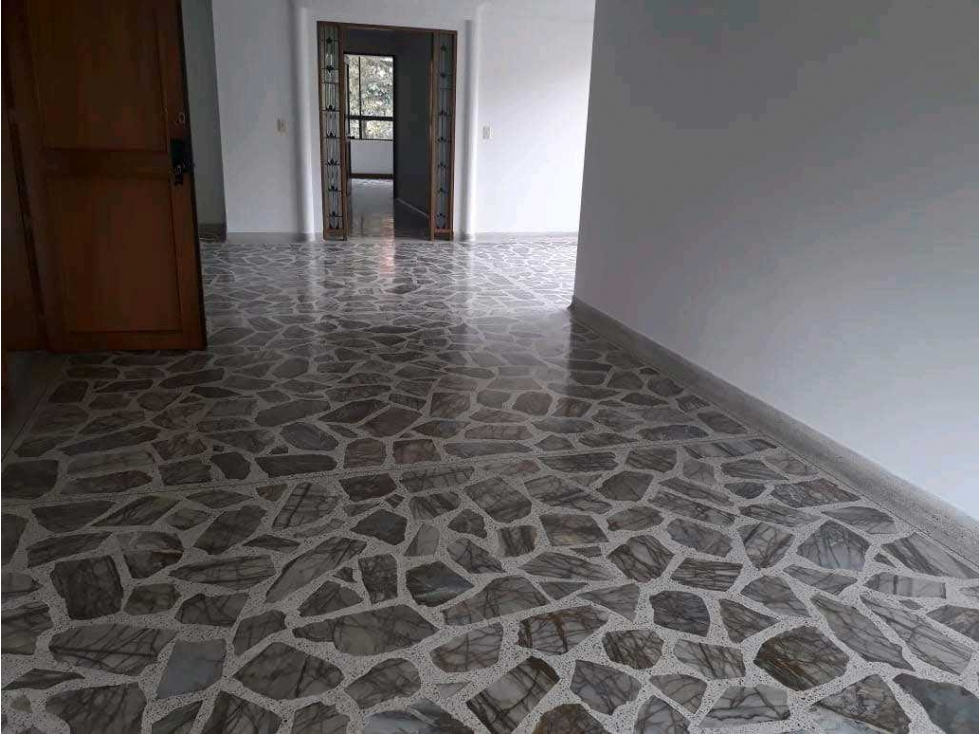 Venta Apartamento La Aguacatala El Poblado Medellín — foto 2