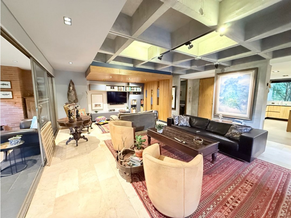 Venta Apartamento Las Lomas II Medellín 320 M2 Vizcaya REFORMADO — foto 4