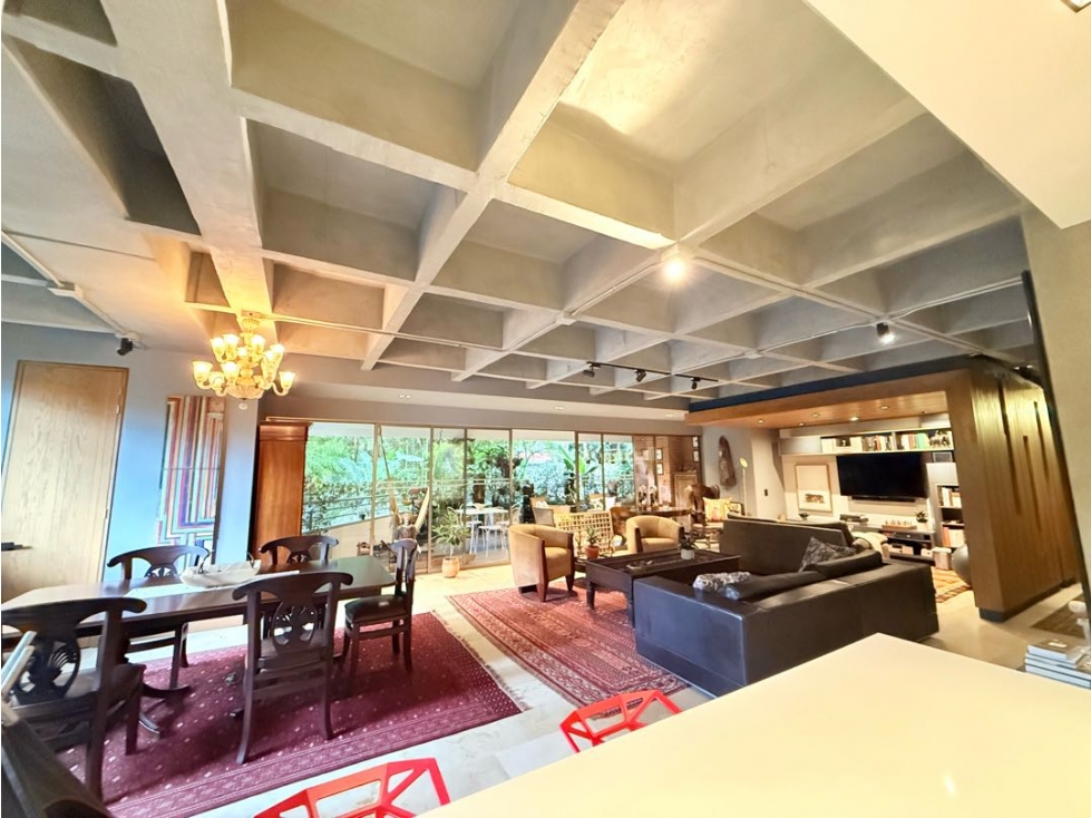 Venta Apartamento Las Lomas II Medellín 320 M2 Vizcaya REFORMADO — foto 2