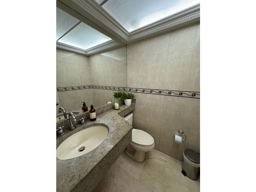 Venta apartamento Las Santas El Poblado Medellin — foto 2