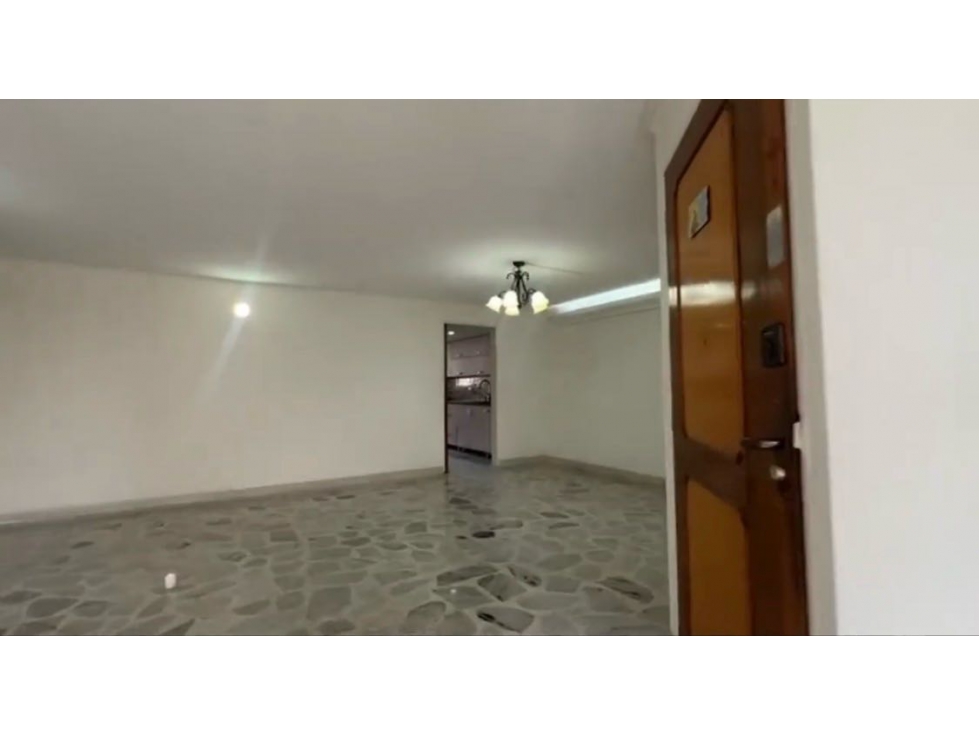 Venta apartamento LAURELES cerca a la Notaría 6ta — foto 6