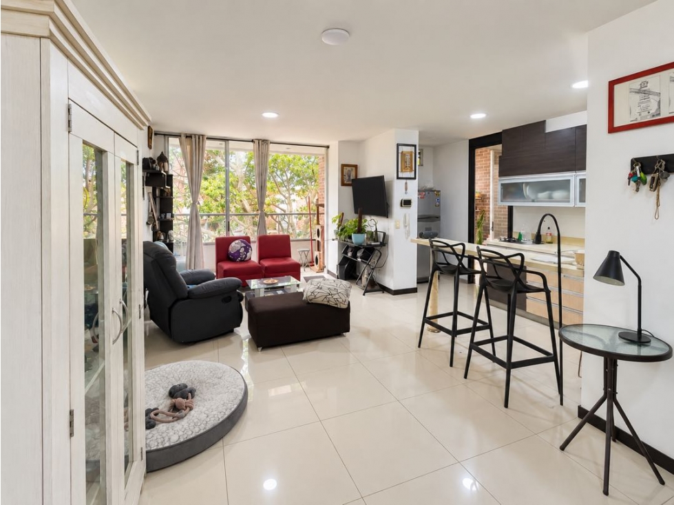 Venta Apartamento Laureles La Castellana. Ubicación genial y comodidad