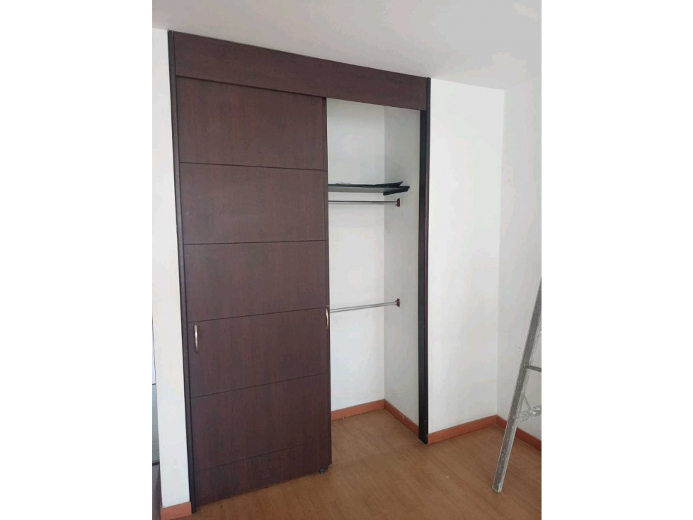 VENTA APARTAMENTO LAURELES LAS ACACIAS. (BJ) MEDELLÍN — foto 5