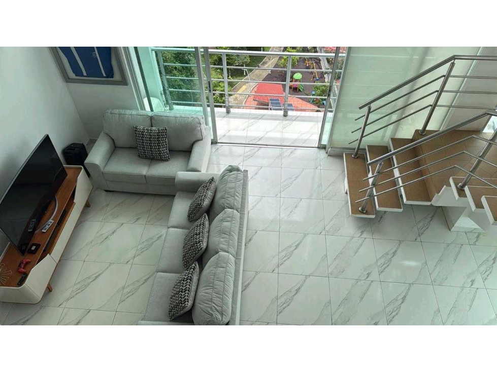 VENTA APARTAMENTO LOFT SOBRE LA VIA ARGENTNA LT