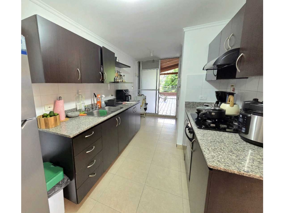 Venta Apartamento Loma Benedictinos CON TERRAZA Y BALCON 153 m2 — foto 5