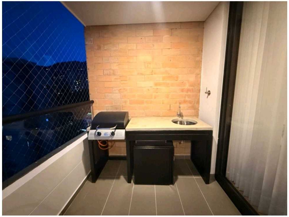 Venta Apartamento Loma De Las Brujas Envigado Antioquia — foto 3