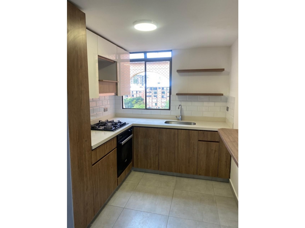 VENTA APARTAMENTO LOMA DE LAS BRUJAS ENVIGADO