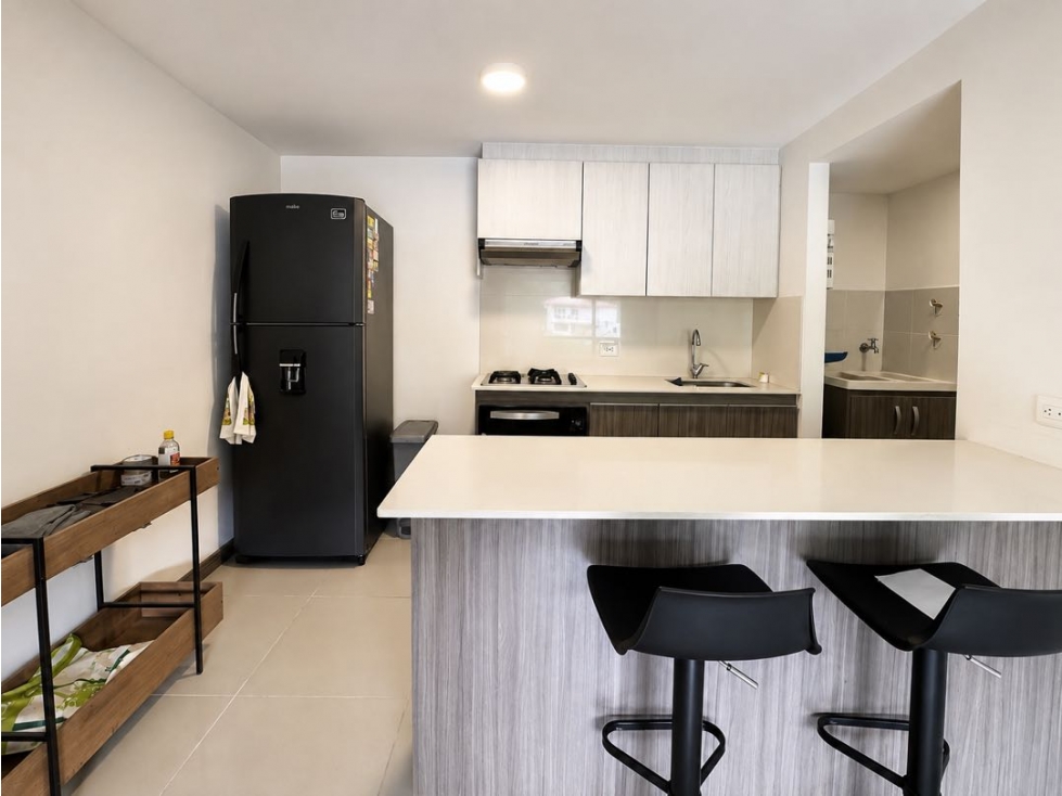 Venta apartamento Loma De Las Brujas Precio de oportunidad — foto 2