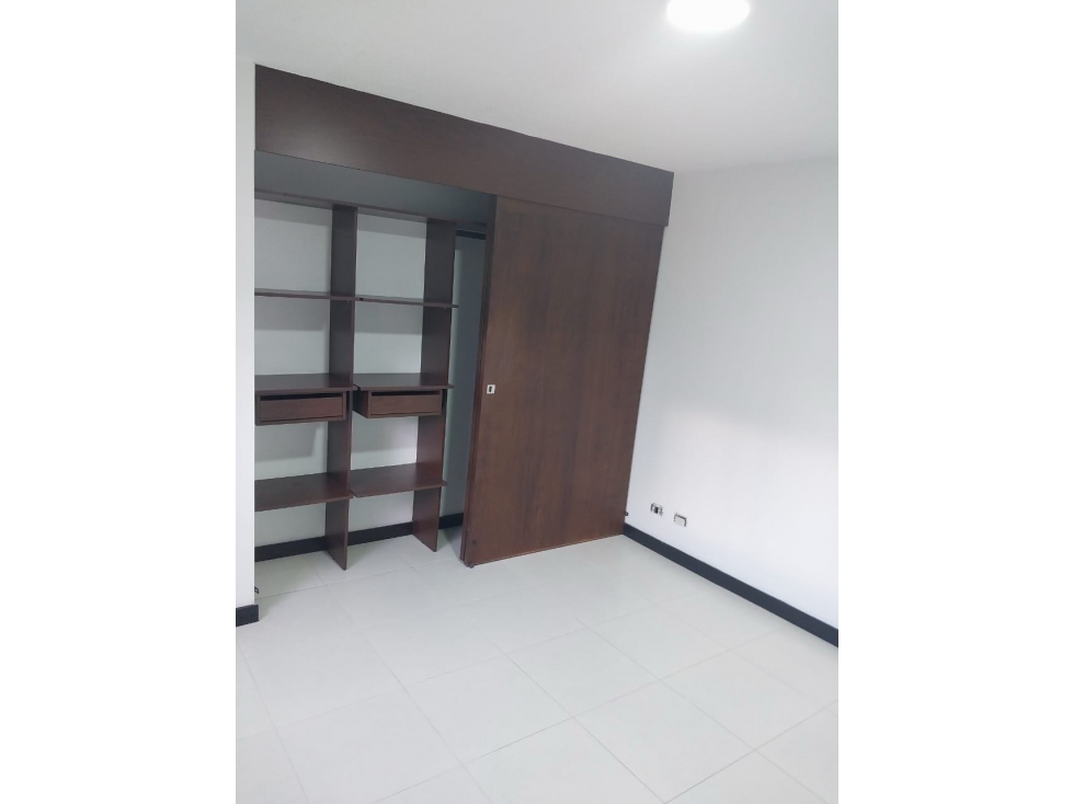 Venta apartamento Loma de los Bernal / Negociable — foto 3