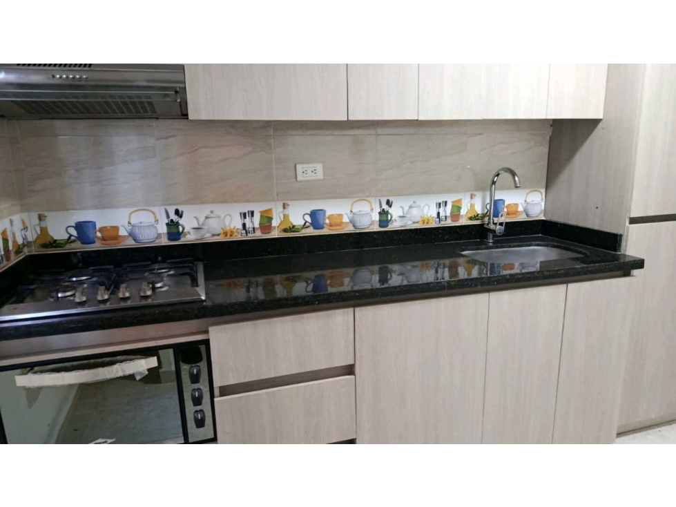 venta apartamento loma de los bernal — foto 2