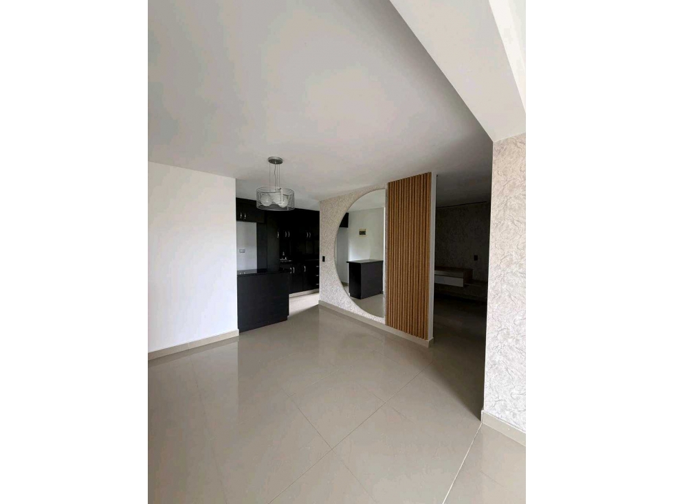 VENTA APARTAMENTO LOMA DE LOS BERNAL — foto 4