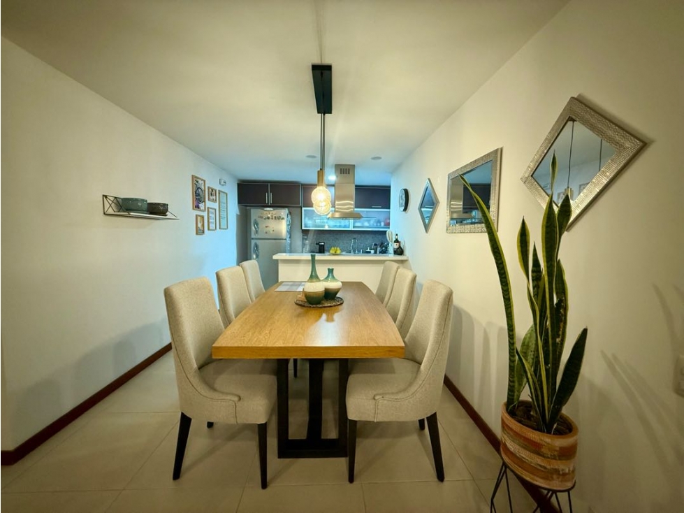 VENTA APARTAMENTO LOMA DE LOS BENEDICTINOS — foto 2