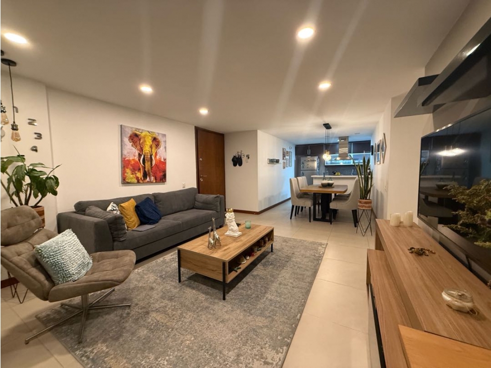 VENTA APARTAMENTO LOMA DE LOS BENEDICTINOS — foto 3