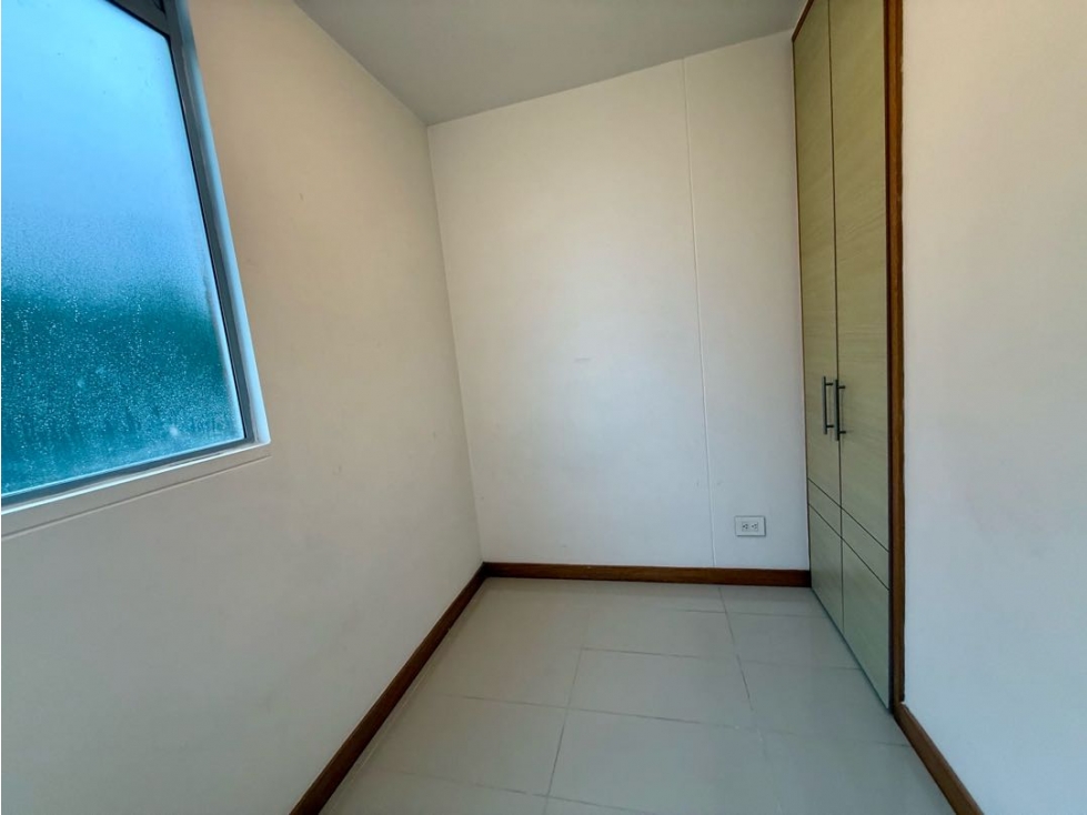 VENTA APARTAMENTO LOMA DE LOS BENEDICTINOS — foto 5