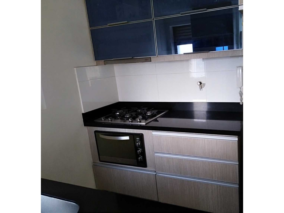 Venta apartamento loma de los Bernal — foto 2