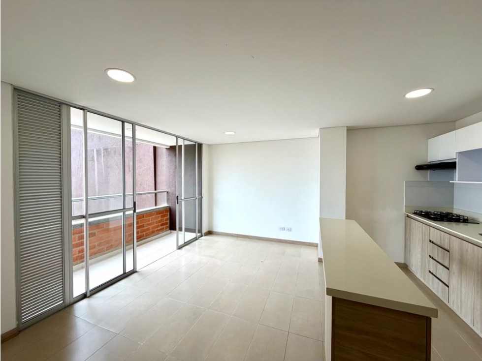 VENTA APARTAMENTO LOMA DE SAN JOSÉ SABANETA