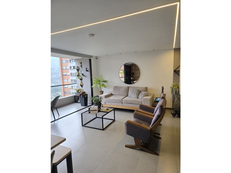 Venta apartamento, loma del escobero, piso 15